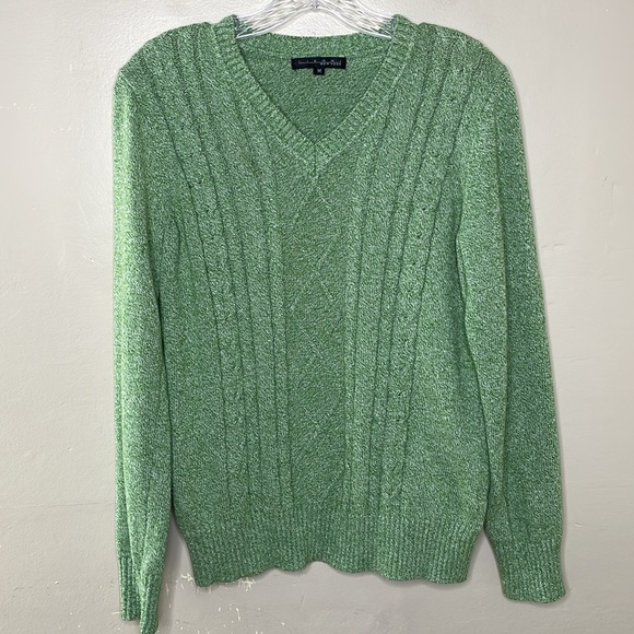 PIERRE New York Sweater Green V-Neck Long Sleeve Cable Knit Classic Timeless Med - Picture 1 of 11